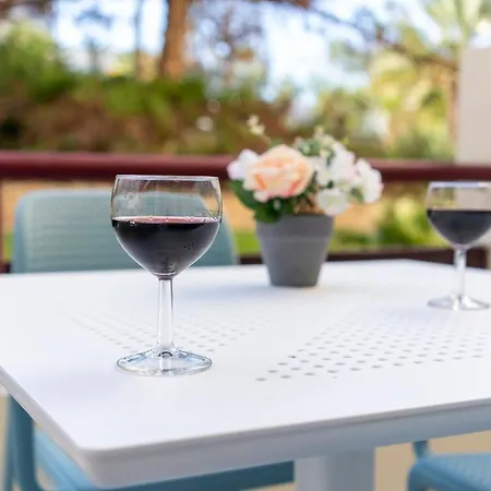 Hotel apartamentowy El Dorado 114 Luxury With Full Air-conditioning *