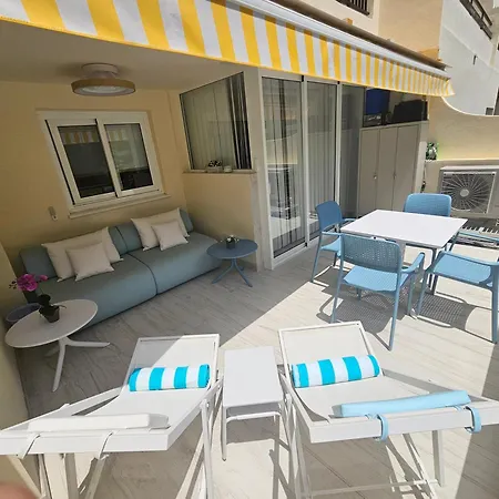 Hotel apartamentowy El Dorado 114 Luxury With Full Air-conditioning Playa de las Americas (Tenerife)